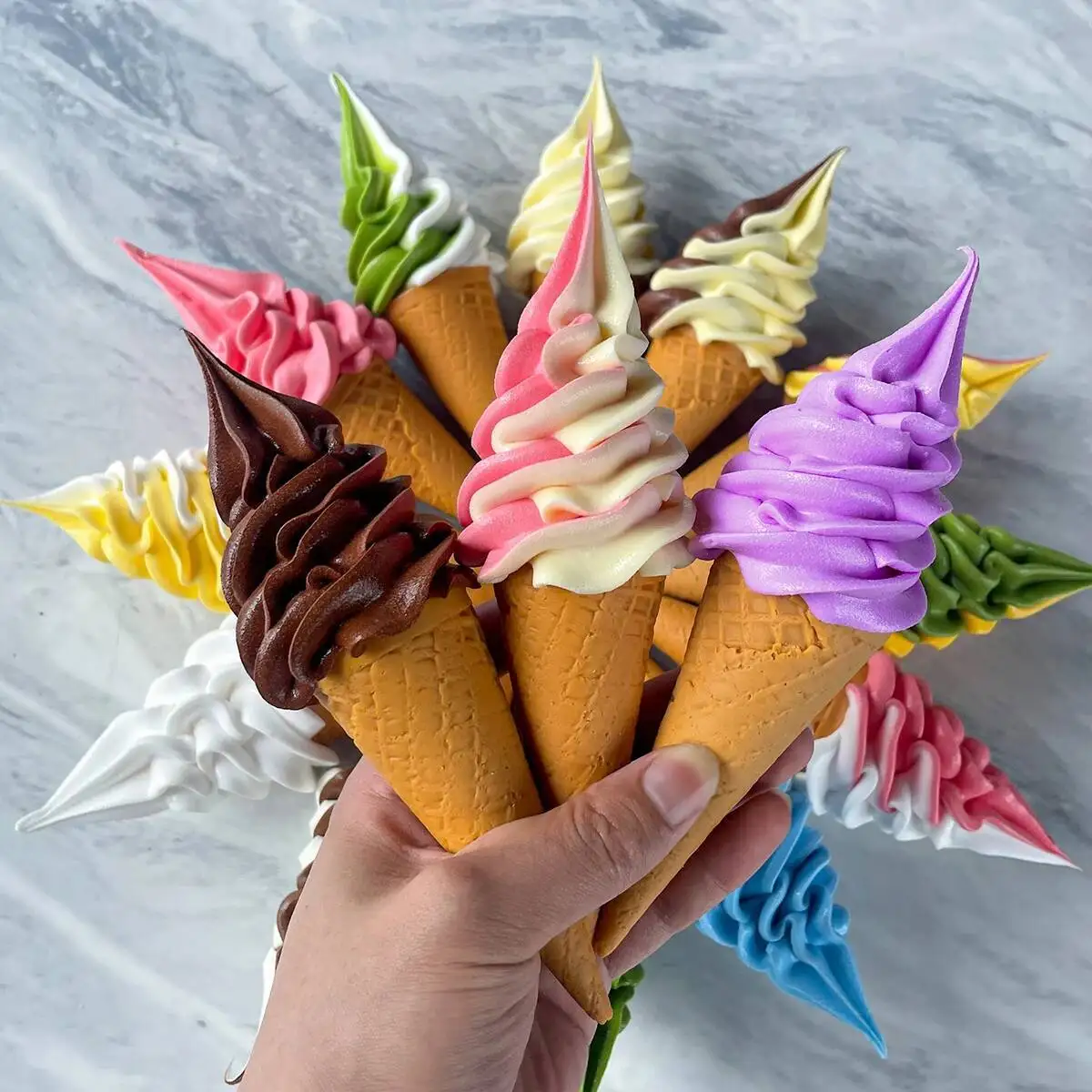 

Simulation Model Two-Tone Fake Crispy Cone Ice Cream Shop Window Display Photography Props DIY Dessert Ornaments