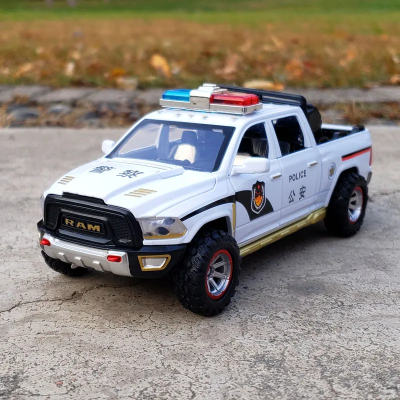 1:32 Simulation Alloy Car Model Dodge-Ram TRX Pickup Metal Pull Back Car Sound And Light Pull Back Boy Toy Gifts Vehicle