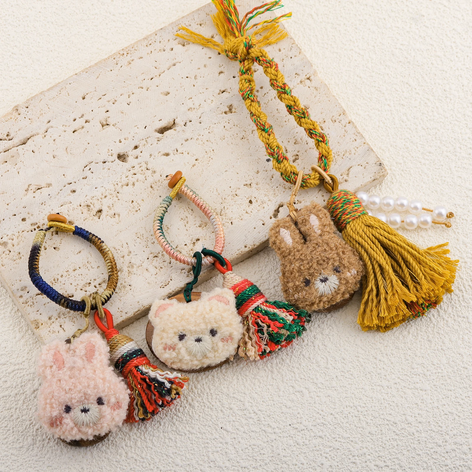 Cute Plush Rabbit Keychain Curly Animal Tassel Woven Backpack Charm Women's Car Key Decoration Jewelry Gift