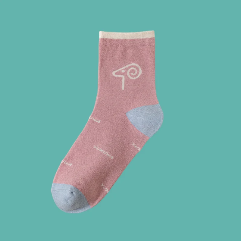 

2/4 Pairs New Women's Four Seasons Medium Casual Socks College Style Pink Versatile Sweat Absorbing And Odorous Cotton Socks