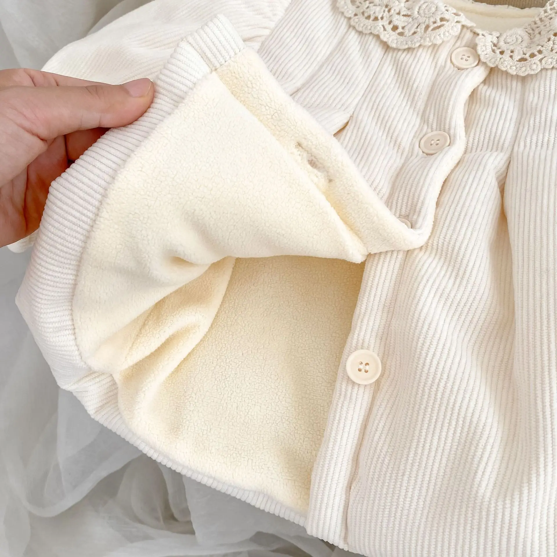 2025 inverno novas crianças mais veludo grosso casaco quente bonito meninas algodão acolchoado jaqueta infantil rendas lapela casaco de lã roupas do bebê