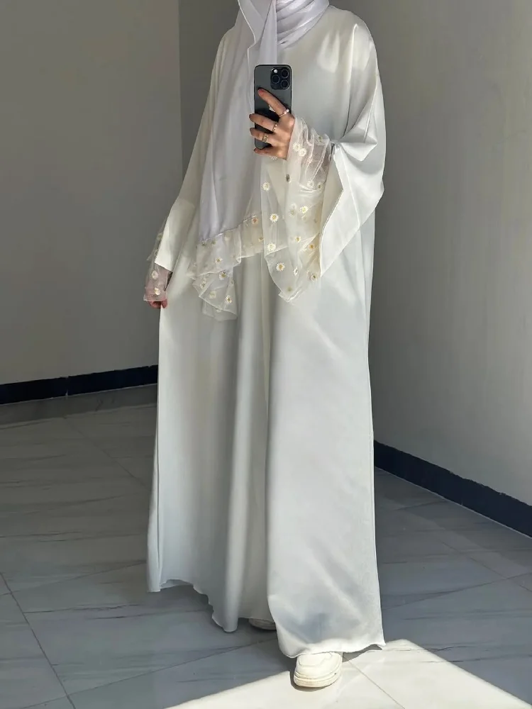 

White Abaya Dubai Muslim Kaftan Modest Fashion Dress Islam African Dresses For Prayer Clothes Women Caftan Marocain Robe Femme