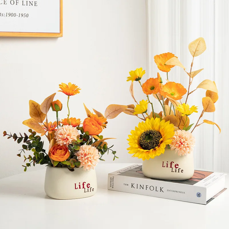 

Керамическая ваза с реалистичными искусственными цветами: подсолнухи, хризантемы, сухоцветы, букеты для декора гостиной, стола, тумбы и книжной полки
