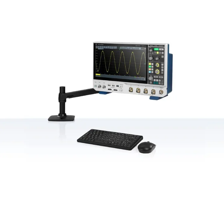 Oscilloscopio R&S MXO 4 da 500 MHz a 1,5 GHz 4 canali 5 Gcampione/s R&S MXO44-245