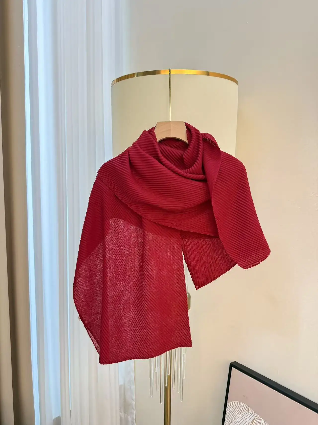 وشاح نسائي مطوي - وشاح شيفون مزخرف صلب، شال مطوي على الموضة للسيدات 2025 وصول جديد - إكسسوار الزي اليومي