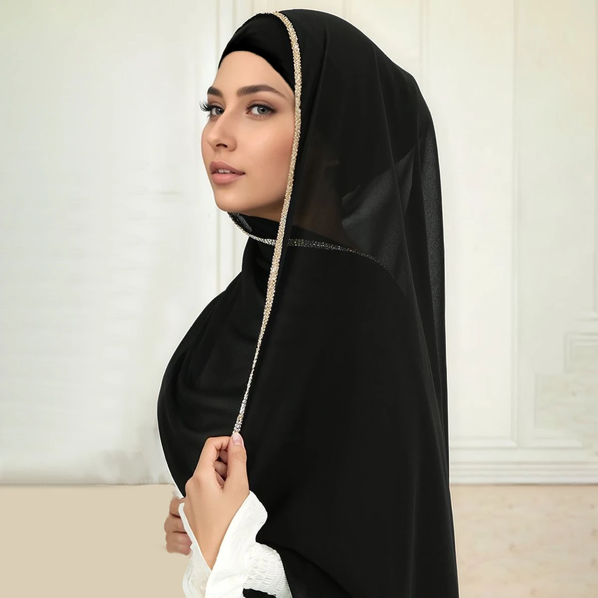 

Новый блестящий шифоновый шарф-хиджаб со стразами для женщин, мусульманский хиджаб, шаль-цепочка, длинные накидки, модный платок премиум-класса, исламский тюрбан