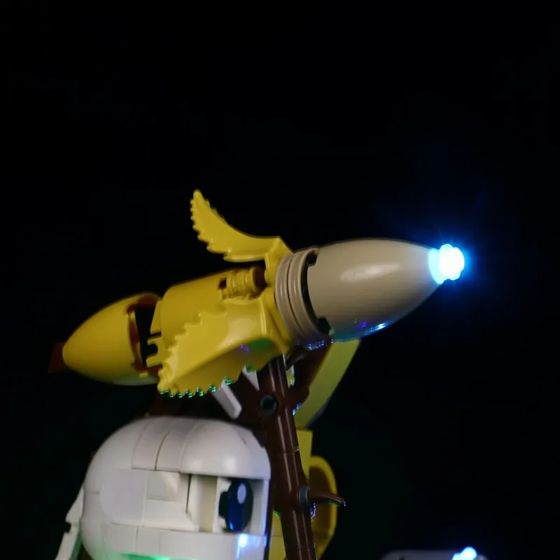 مجموعة إضاءة LED MAXCXT لـ LEGO 77072 Fortnite Peely Bone DIY مصباح ديكور لا يشمل مكعبات البناء ﻿