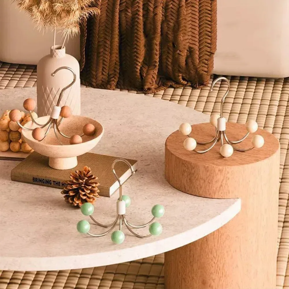 الإبداعية 360 ° تدوير 6 مخلب السنانير كرة خشبية متعددة الوظائف الملابس المنظمون هوك توفير المساحة وشاح علاّقات الملابس #3