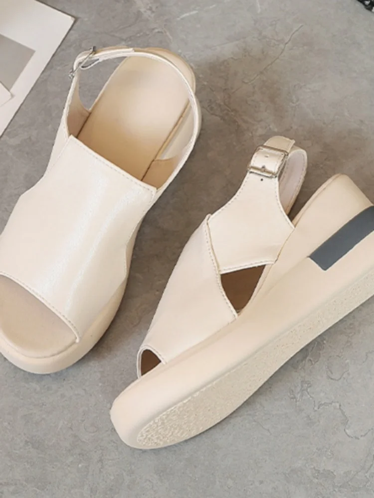 Women's shoes with soft leather and height increasing sponge cake shoes