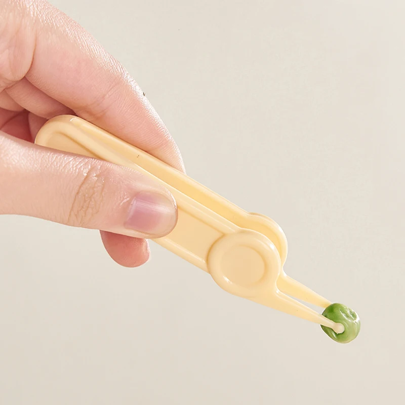 4-in-1 Cure Bear Baby Nail Clipper Set with Case, Baby Care Set: Baby Nail Clipper, Scissor, Nail File&Tweezer,Baby Manicure Kit