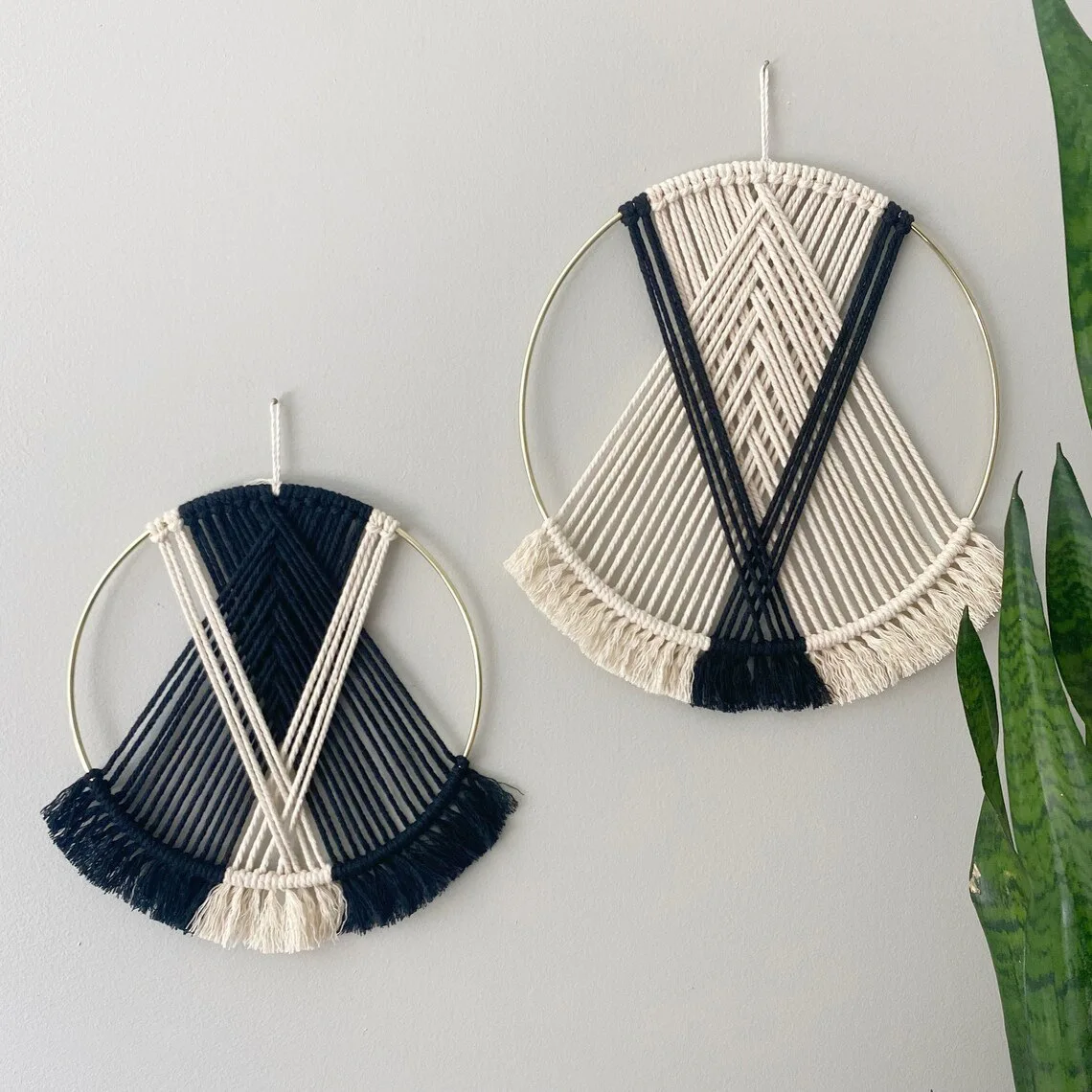 Hand Woven Bohemian Circular Fringe Tapestry Pendant Simple Dreamcatcher Homestay Wall Ornament