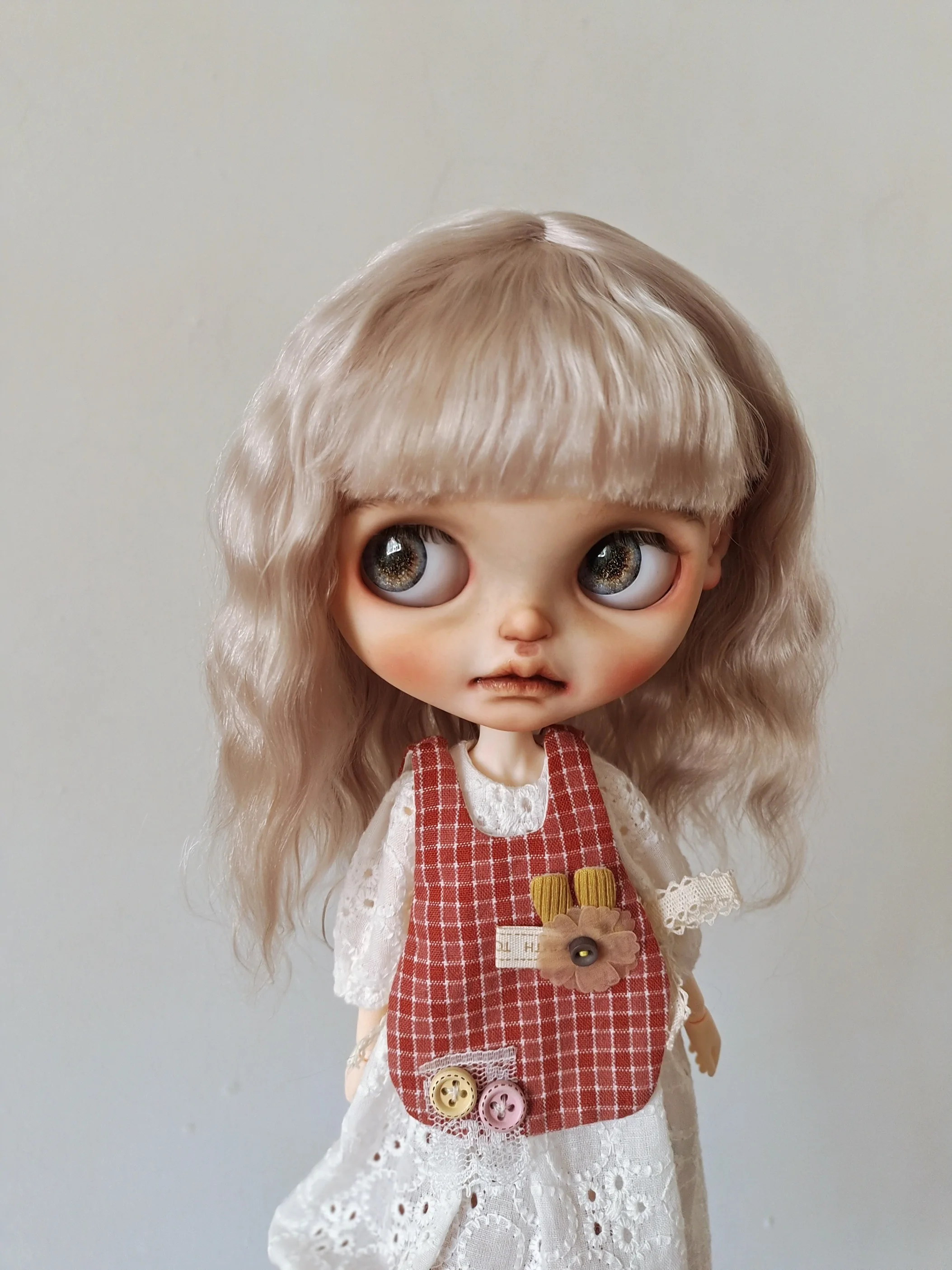 

BJD Blythe wig Golden Coffee color Russia Mohair Waves roll Fit 9-10inch head circumference Qbaby