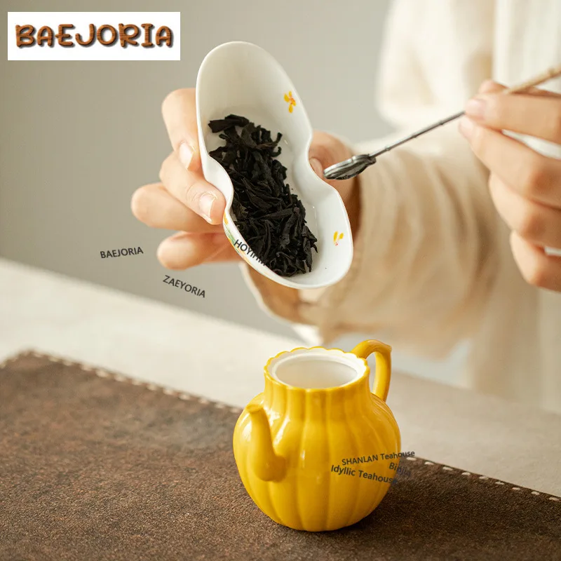 Hand-painted Small Yellow Flower Tea Scoop Elegant Shovel Chahe Awakening Tea Ladle Flower Tea Tea Items Equipment Collection
