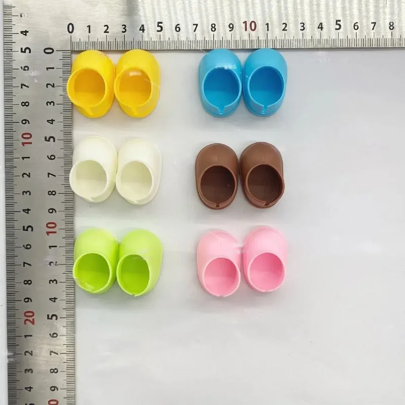17CM Vestiti Per V1V2V3 Labubu Accessori Vestiti Designer Adatto Bambola Kawaii Mini Divano Letto Regalo Di Compleanno Giocattoli