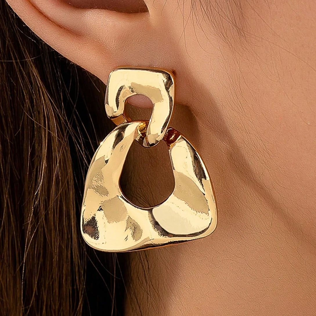 Women's Fashion Earrings, Simple and Versatile Geometric Smooth Irregular Earrings, Suitable for Daily Wear