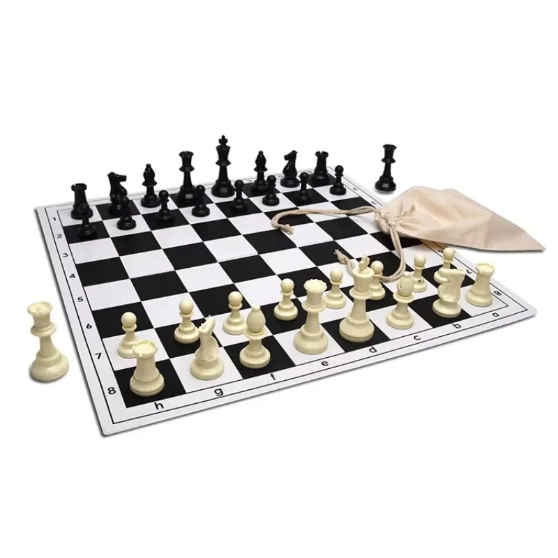 Factory Customized Cheap Price Profesionales 3d Chess Game Board Vinyl with Figures Set for Adult