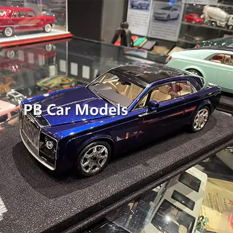 IVY Tailor 1:18 Huiying Retro Coupe Resin Car Model