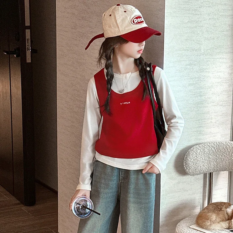 

2025 Autumn Teenager Girls 3pcs Outfit Solid Color Undershirt+Letter Printed Vest+Straight Leg Denim Pant Children Girls Sets