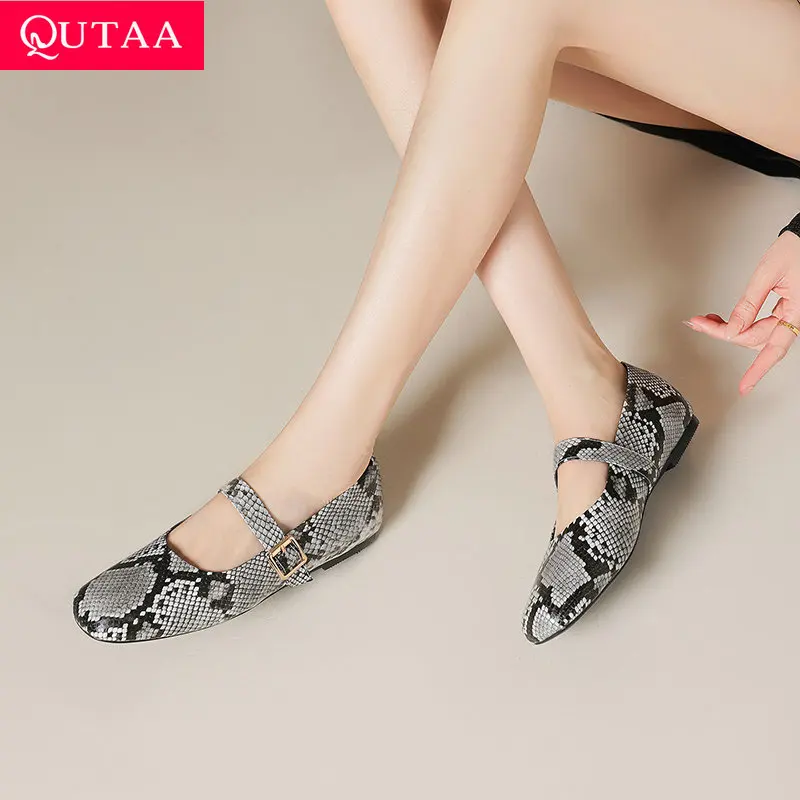 QUTAA 2026 جلد البقر الأصلي موضة النساء حذاء مسطح امرأة الربيع عادية ماري جين الراحة حذاء جولة تو فستان السيدات 34-43