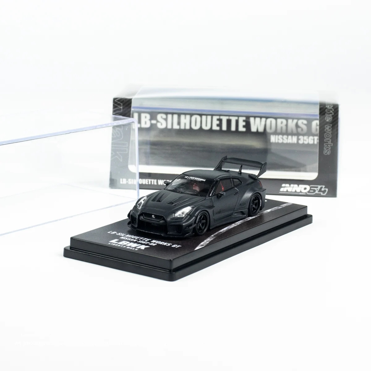 INNO 1:64 R35 LBWK SUPER SILHOUETTE Modelo de carro