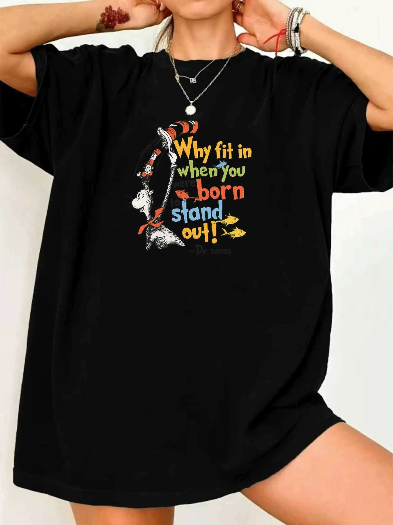 

【1147706】Женская футболка больших размеров с круглым вырезом и короткими рукавами, эластичными полурукавами и модными принтами