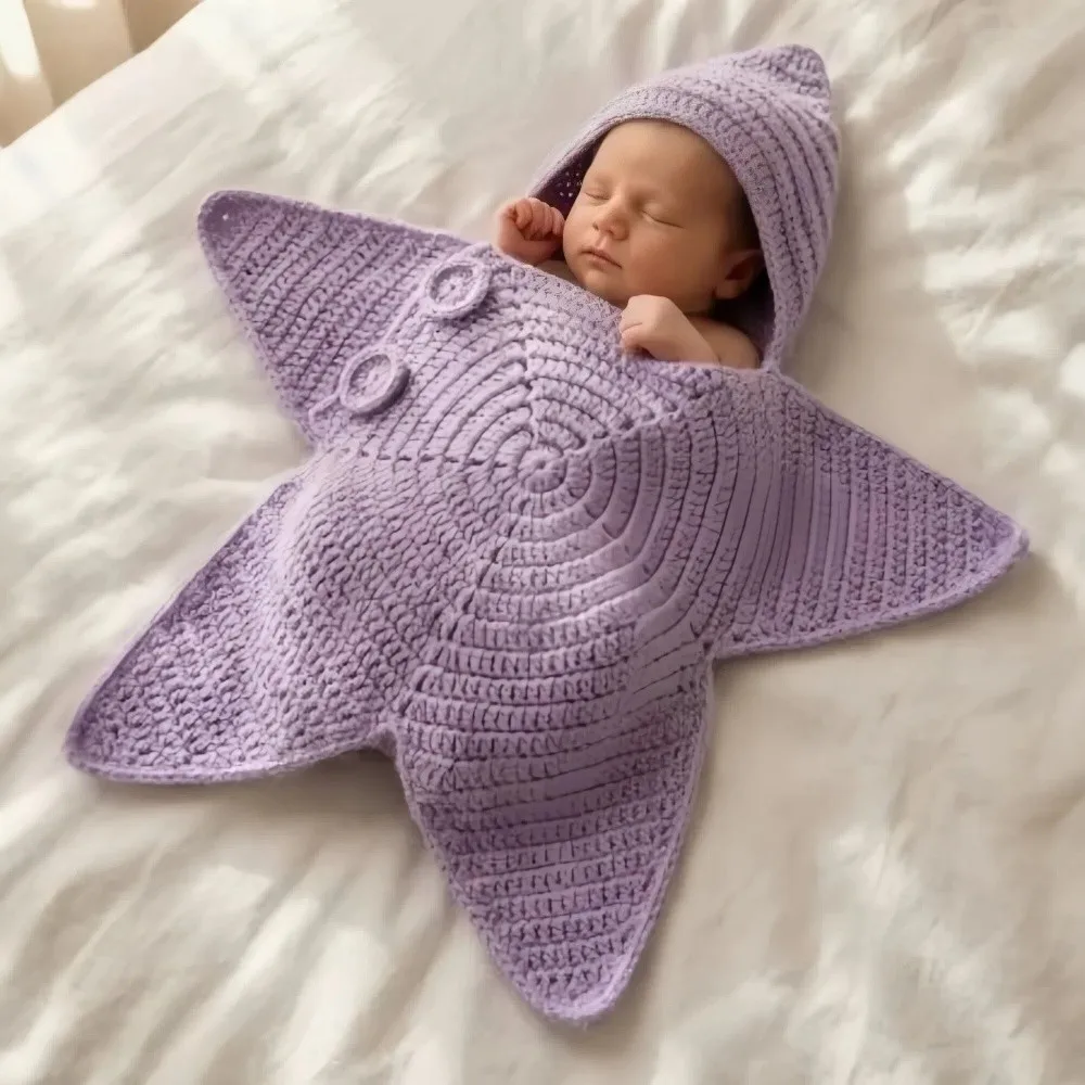 Hand-Woven Crochet Seal Star Comfort Sleeping Bag Hooded Design Soft Cozy Fabric Baby Knitted Sleeping Bag Star Shape Pattern