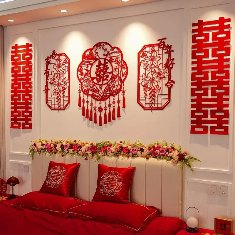 

Wedding Room Decor: Feature Wall, Bedroom Headboard, Openwork “Double Happiness” Design – A Luxurious Wedding Decor Set