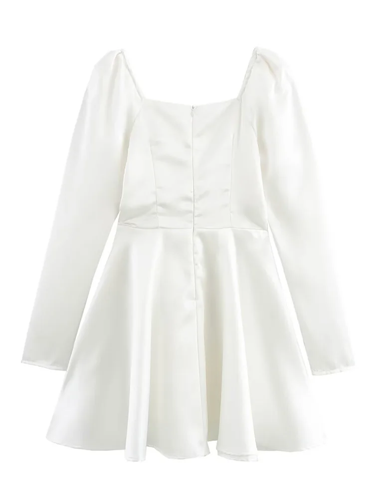 ZAJIA 2025 새로운 여성 유럽과 미국 스타일의 패션 기질 스퀘어 칼라 새틴 긴 소매 드레스