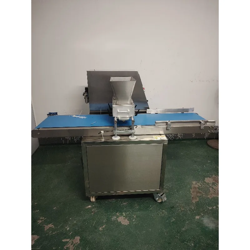 Industrial Multi‑nozzle Cake Depositing Machine Automatic Batter Dispenser For Muffin Cup Cake Production Customized