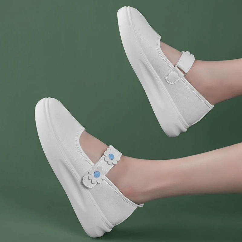 Women's Nurse Shoes Thick Sole Odor Resistant Pregnancy Korean Style Shallow Mouth Slip On Standing All Day Comfortable Casual view 4
