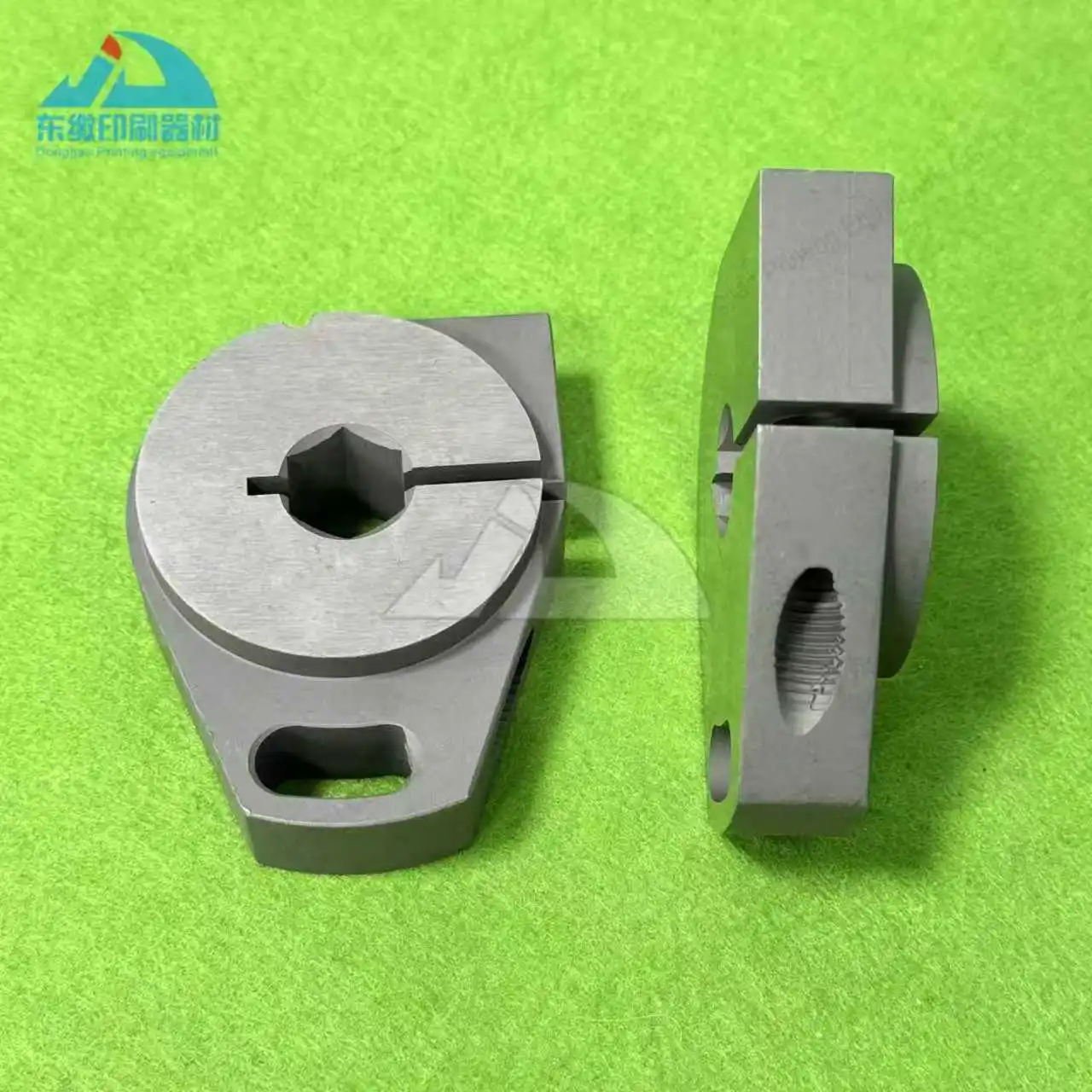 قطعة واحدة من حامل شريط التواء الاحتياطي البديل لطباعة الأوفست لآلة طباعة كوموري