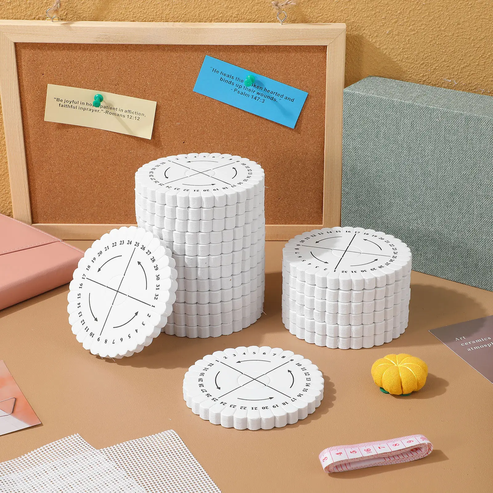 32-Slot Flexible Friendship Br - Embroidery Threads recension och pris