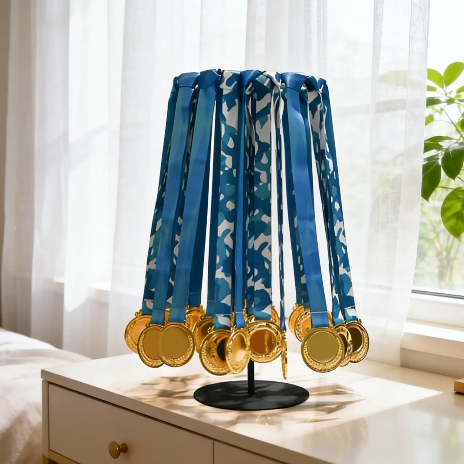 

Подставка для наград с вращением на 360 градусов, без сверления, настольная, вмещает 45 наград, для бегунов, участвующих в соревнованиях