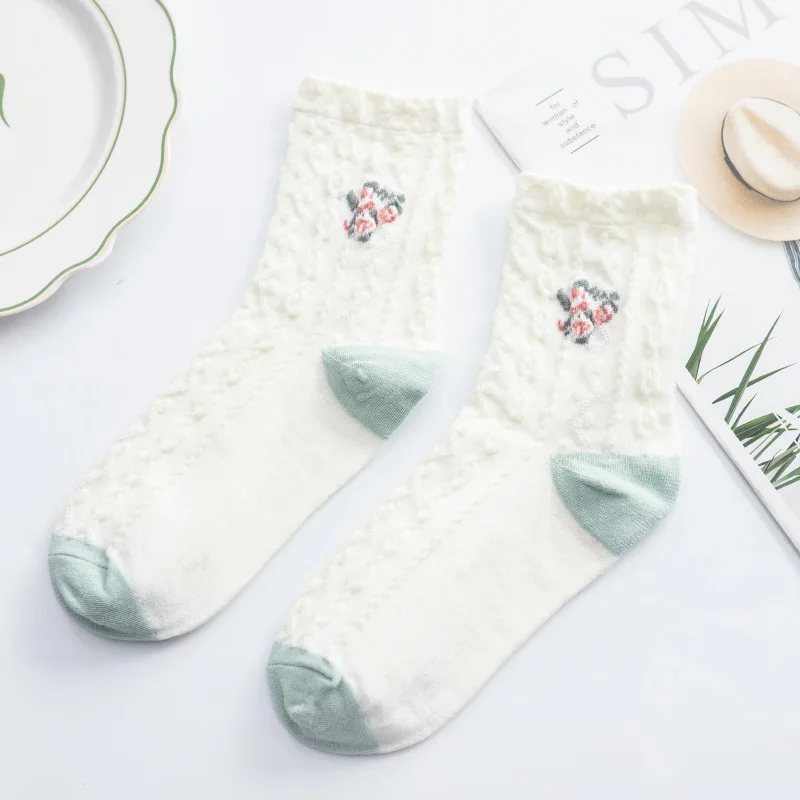 1 Pairs of  Designer Socks Tulip Creative Comfort and Breathable Woman Socks  Kawaii Harajuku Socks Women Cotton