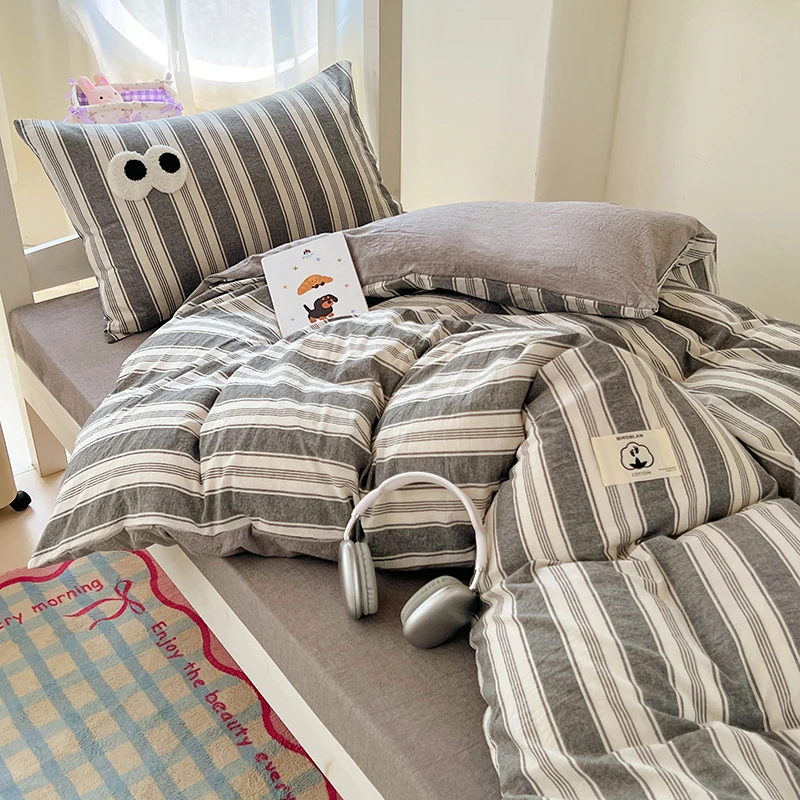 100% Cotton Minimalism Stripes Bedding Set, Lovely Big Eyes Embroidery Single Size, Back to School for Student Dormitory Decor