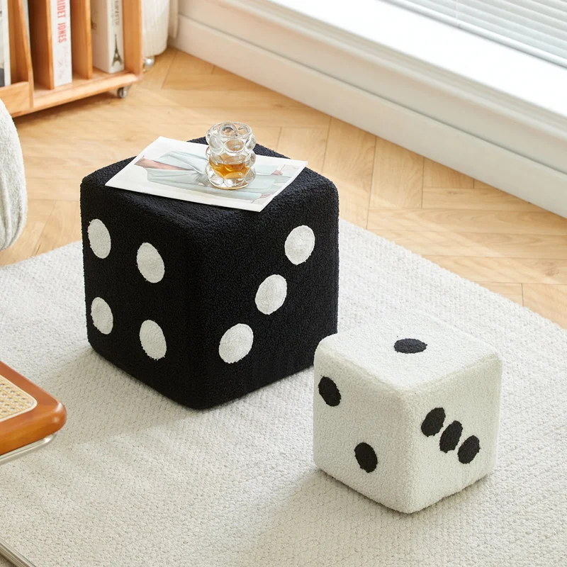 European Dollhouse Stool Dice Chair Makeup Ottomans Vanity Stool Kids Velvet Home Decor Reposapies Oficina Living Room Furniture