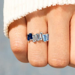 Huitan Fashion Geometric Blue Zirconia Finger Ring Lady Chic Engagement Jewelry Trendy Modern Accessories for Wedding Ceremony