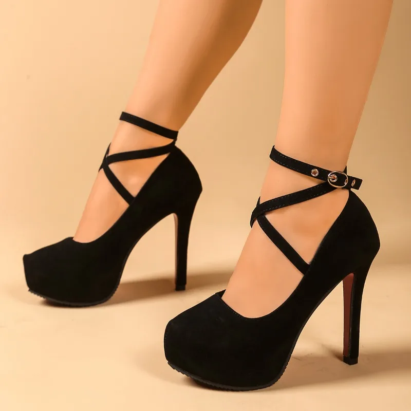 موضة جديدة مثير عالية الكعب السيدات الخناجر Strappy مضخات المرأة الصنادل أحذية الصيف منصة الكعوب امرأة الكاحل حذاء بسيور