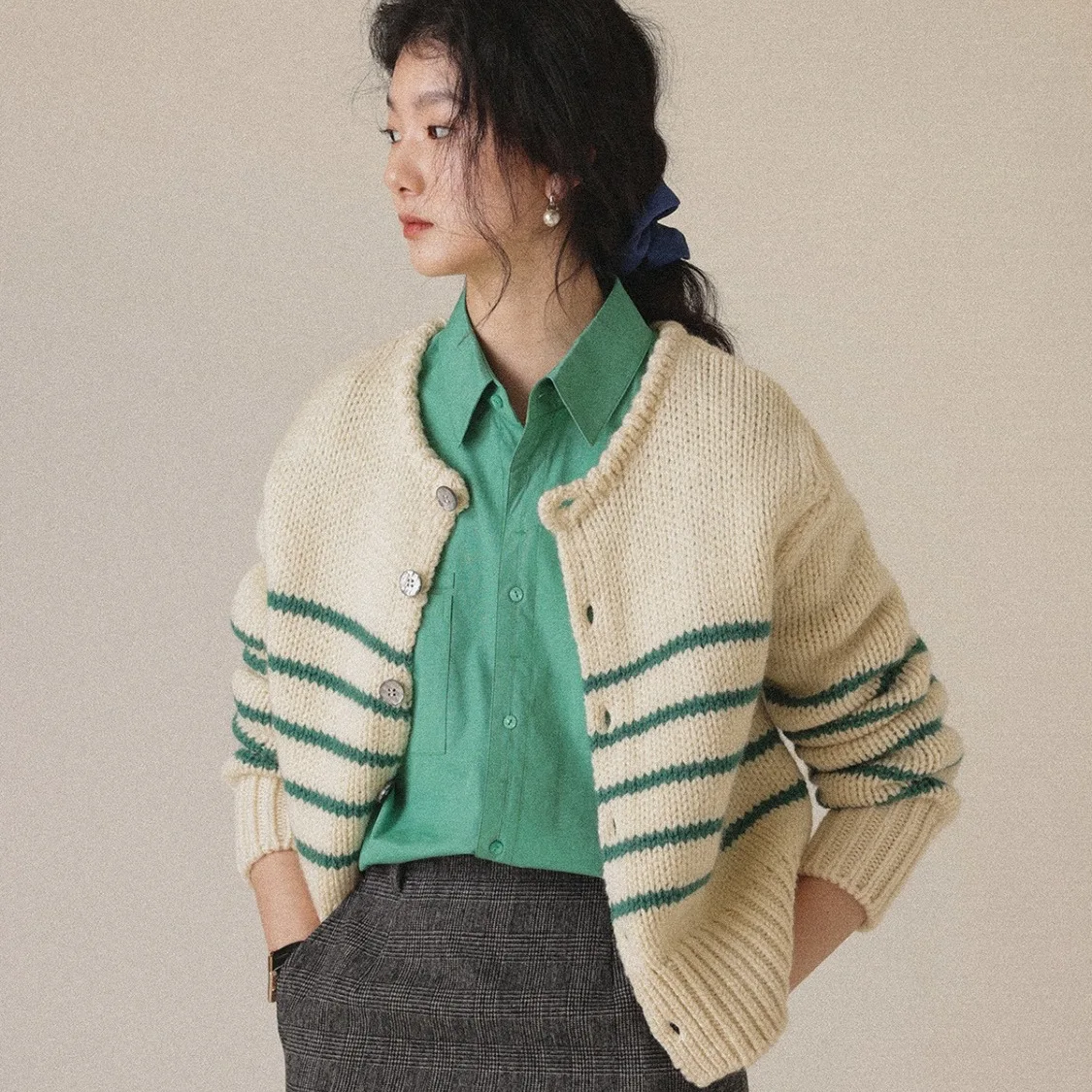 

2023 Women Spring Autumn New Korean Short Knit Cardigan Coats Female O-neck Sweater Jackets Ladies Thick Striped Overcoats S512