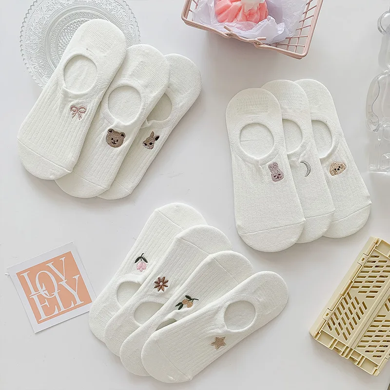 Zestaw skarpet 10 par skarpetki z palcami damskie bawełniane pończochy do kostki letnie oddychające wszechstronne białe skarpetki uroczy wzór kreskówkowy