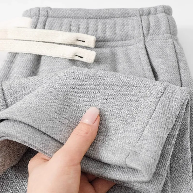 Light Ey Heavyweigh… - image