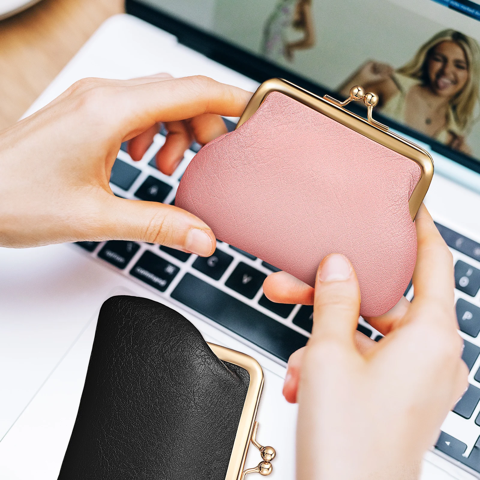 

2Pcs PU Coin Purse Small Change Wallet Portable Travel Mini Bag Clasp Design for Women Coin Purse Mini Wallet