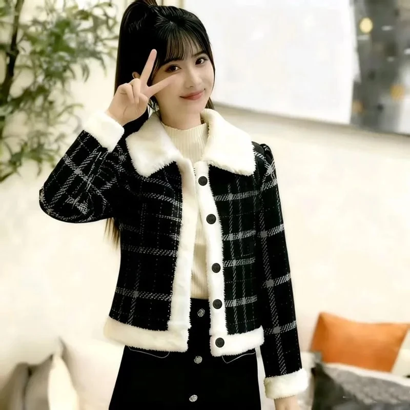 Women's Short Lapel Lambswool Coat 2026 Autumn Winter New Female Loose Temperament Jacket Cotton-padded Ladies Contrast Overwear