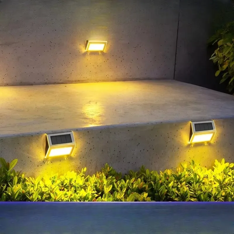 ضوء الحديقة الشمسية في الهواء الطلق إضاءة الدرج ديكور المنزل فناء المناظر الطبيعية الجدار الخفيفة صديقة للبيئة مسار الإضاءة