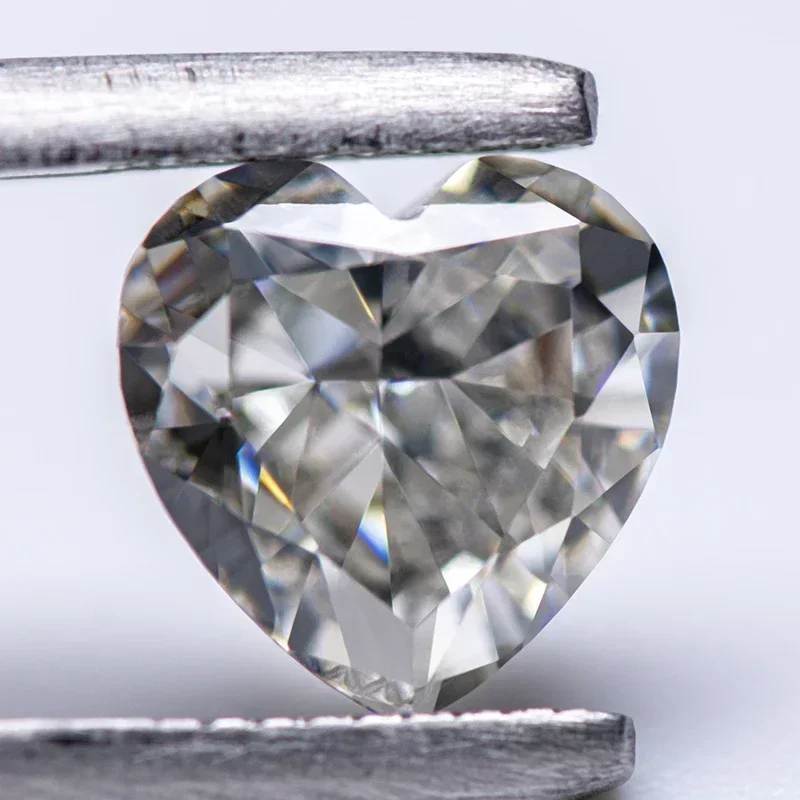 

Hot Sell TOP Cubic Zirconia Wholesale No Certificate Crushed Ice Cut Heart Shape Cream Yellow Color Charms Beads for jewel makin