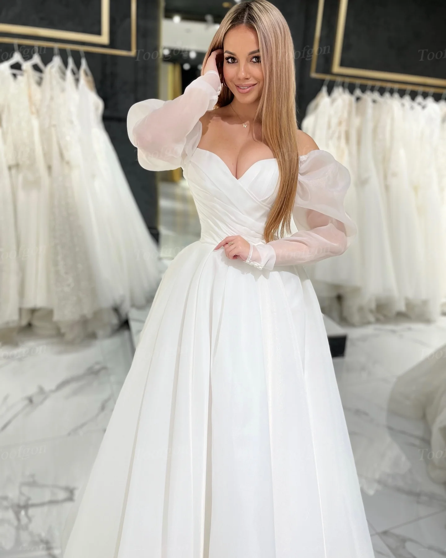 Toofgon A 라인 Organza 맞춤형 웨딩 드레스 오프 어깨 긴 소매 공식 웨딩 드레스 신부 사진 드레스