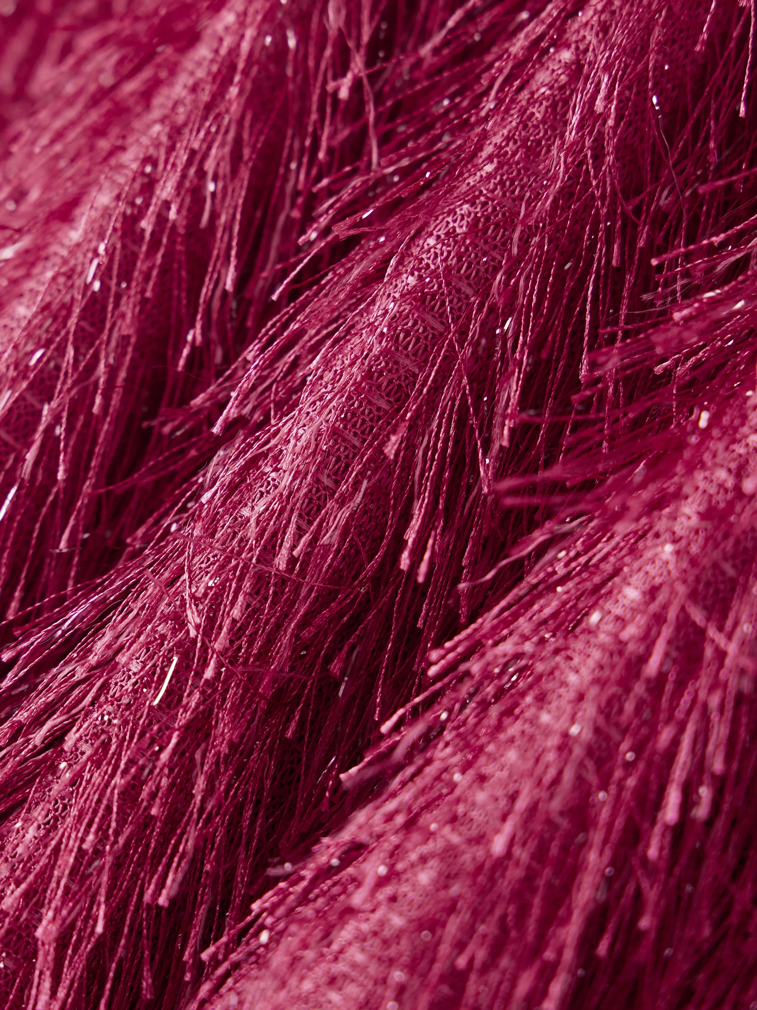 ชุดเดรสแขนกุดคอเหลี่ยมหรูหราพร้อมสายโซ่และดีเทลเปิดหลังสำหรับงานเลี้ยงค็อกเทลและโอกาสพิเศษ