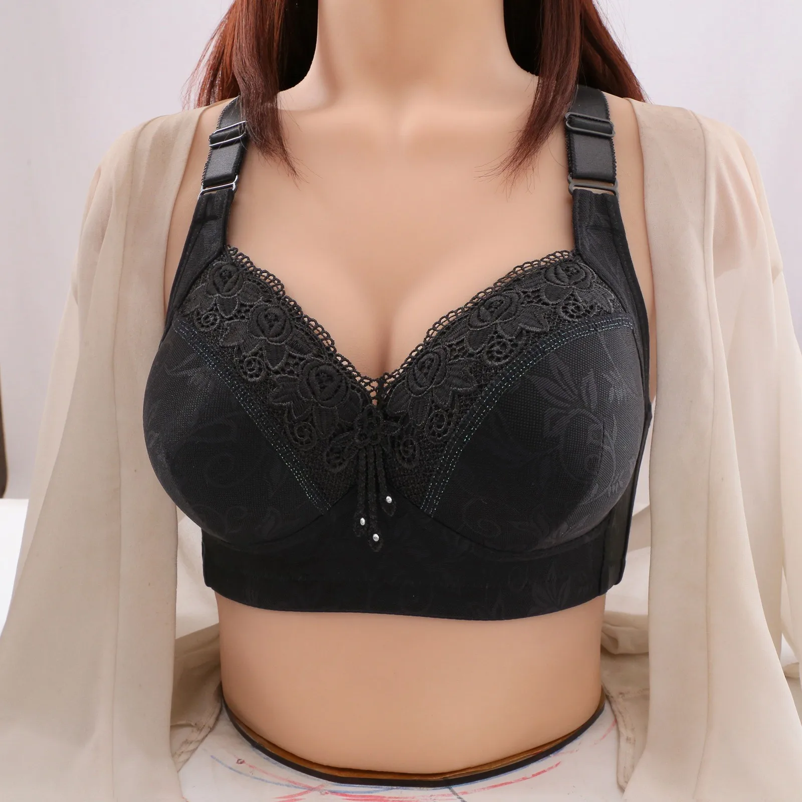 Ladies\' Autumn And Winter New Collection Adjustable Breast Bra Without Steel Ring Large Chest Display Support Bras for Women