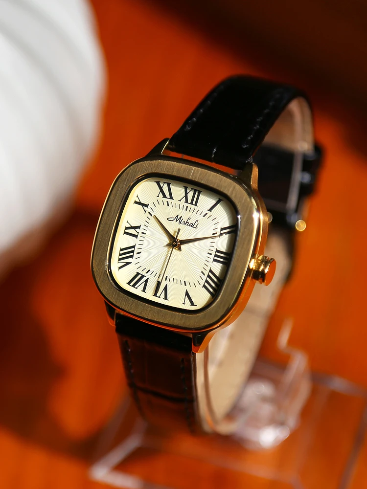 ساعة نسائية أصلية، قرص كبير، طراز فاخر، وصول جديد 2026، ساعة نسائية عصرية بطبعة جلد الفهد الراقية #4