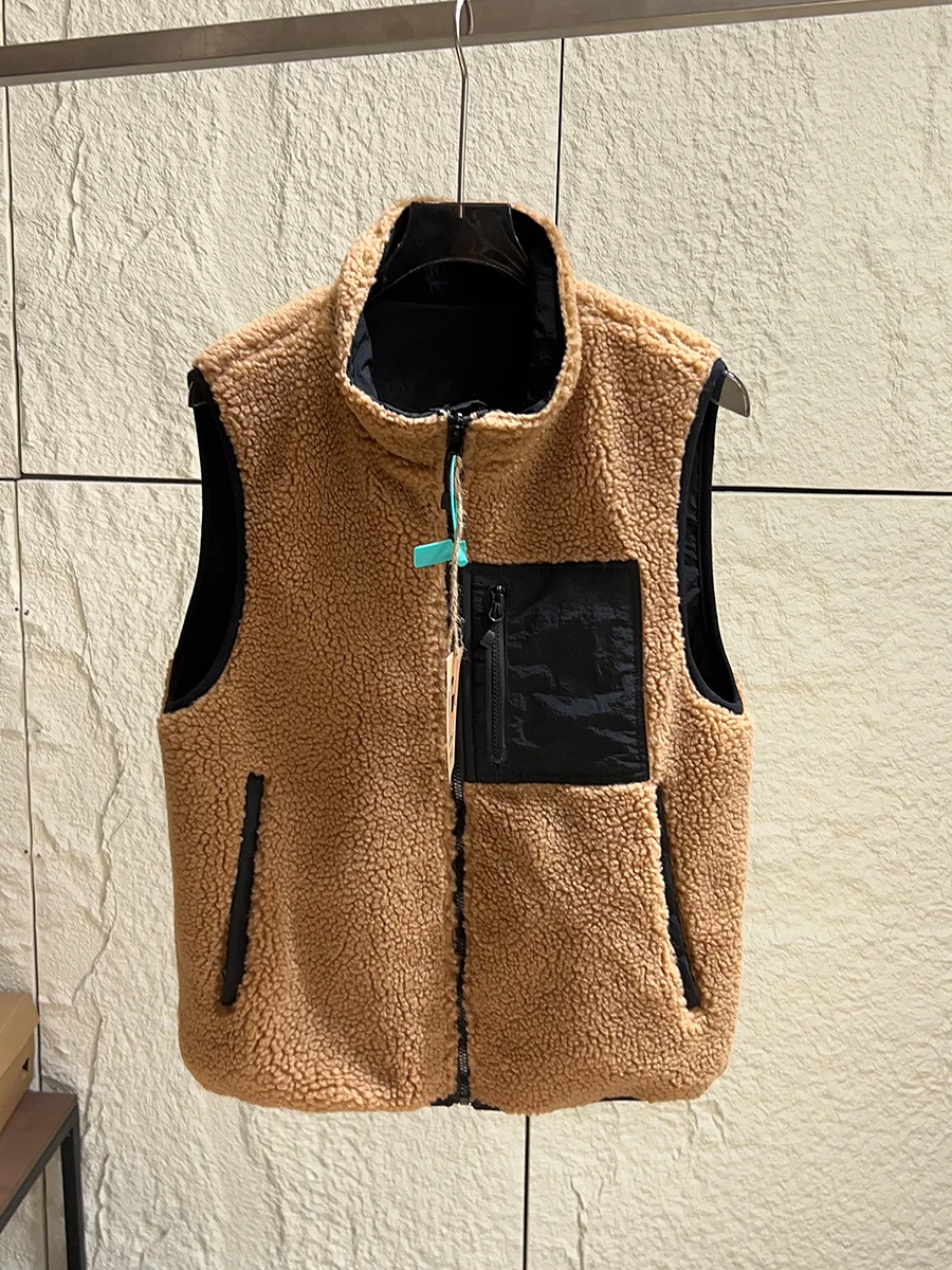 Outdoor Unisex Fleece Vest Double-Sided Wear Warm Stand Collar Sleeveless Jacket for Couples Autumn Winter Standard Fit Zippe...